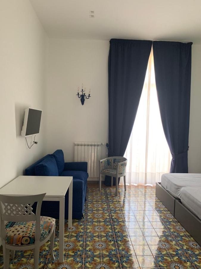 Specchio Di Parthenope B&B Napoli Eksteriør bilde