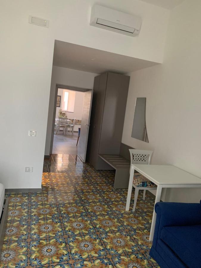 Specchio Di Parthenope B&B Napoli Eksteriør bilde