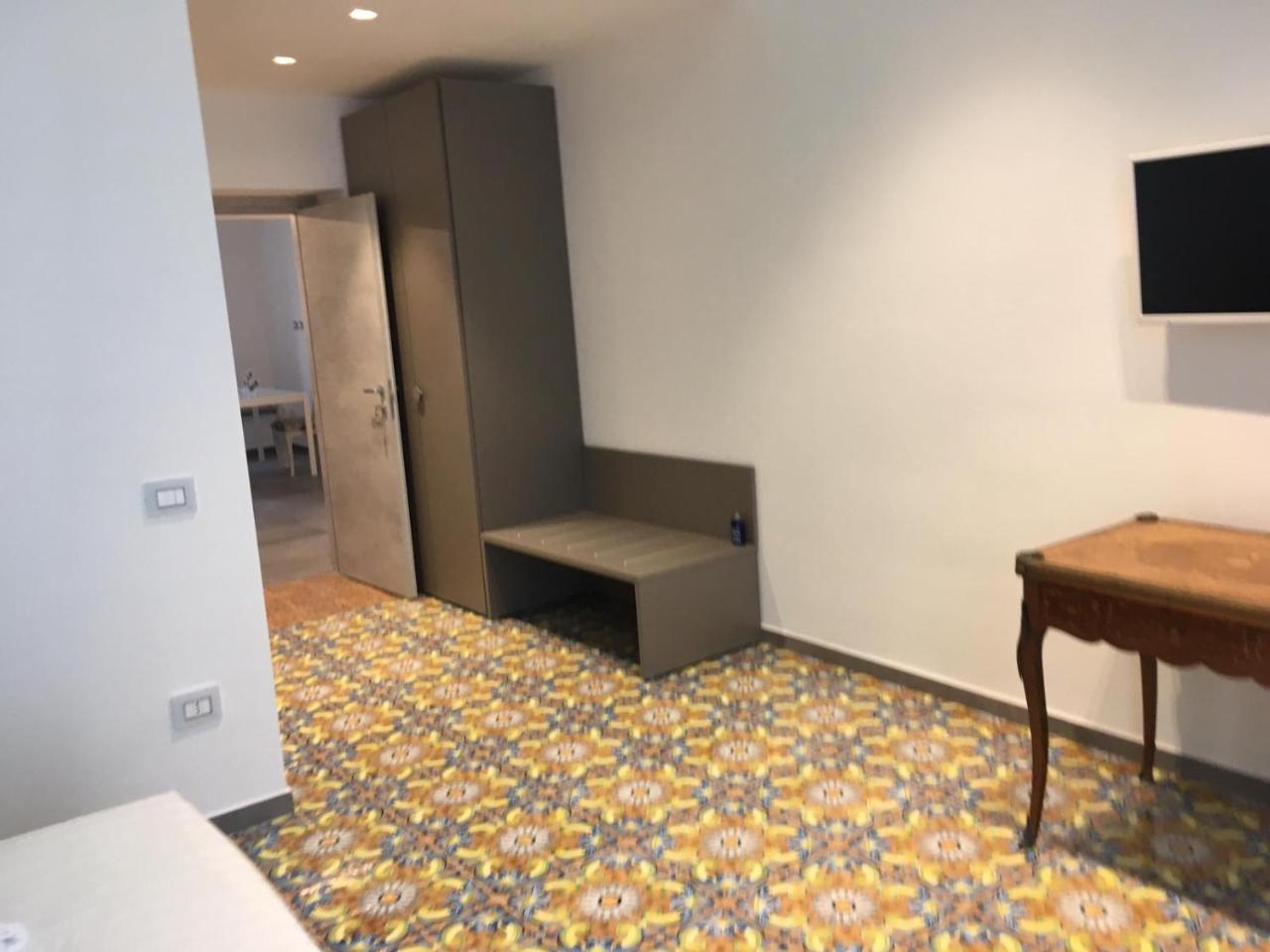Specchio Di Parthenope B&B Napoli Eksteriør bilde